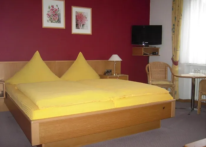 Weinstube Moselbluemchen 3* זלטינגן-רכטינג